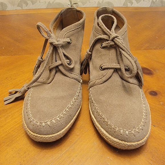 Crown Vintage Wedge Bootie - Picture 5 of 6